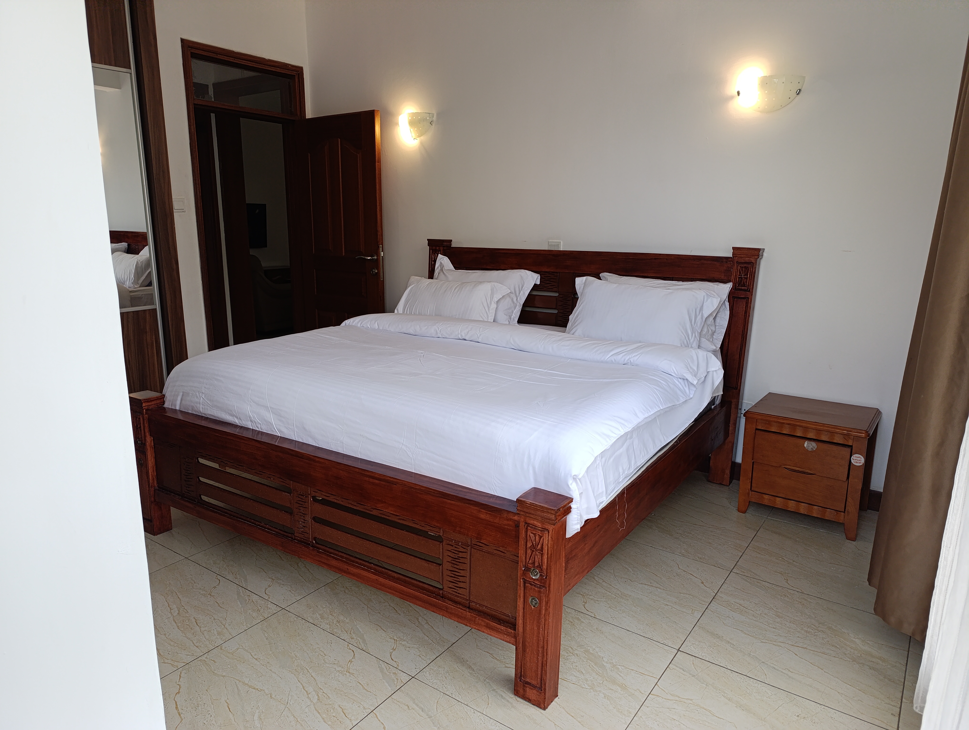 Kindaruma Road Residence Furnished Apartments — photo 9