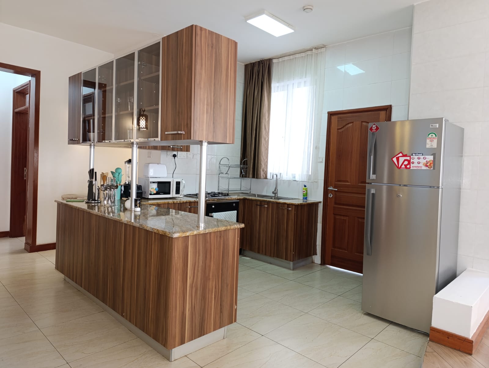 Myra Residence Furnished Apartments by Extended Stays 6