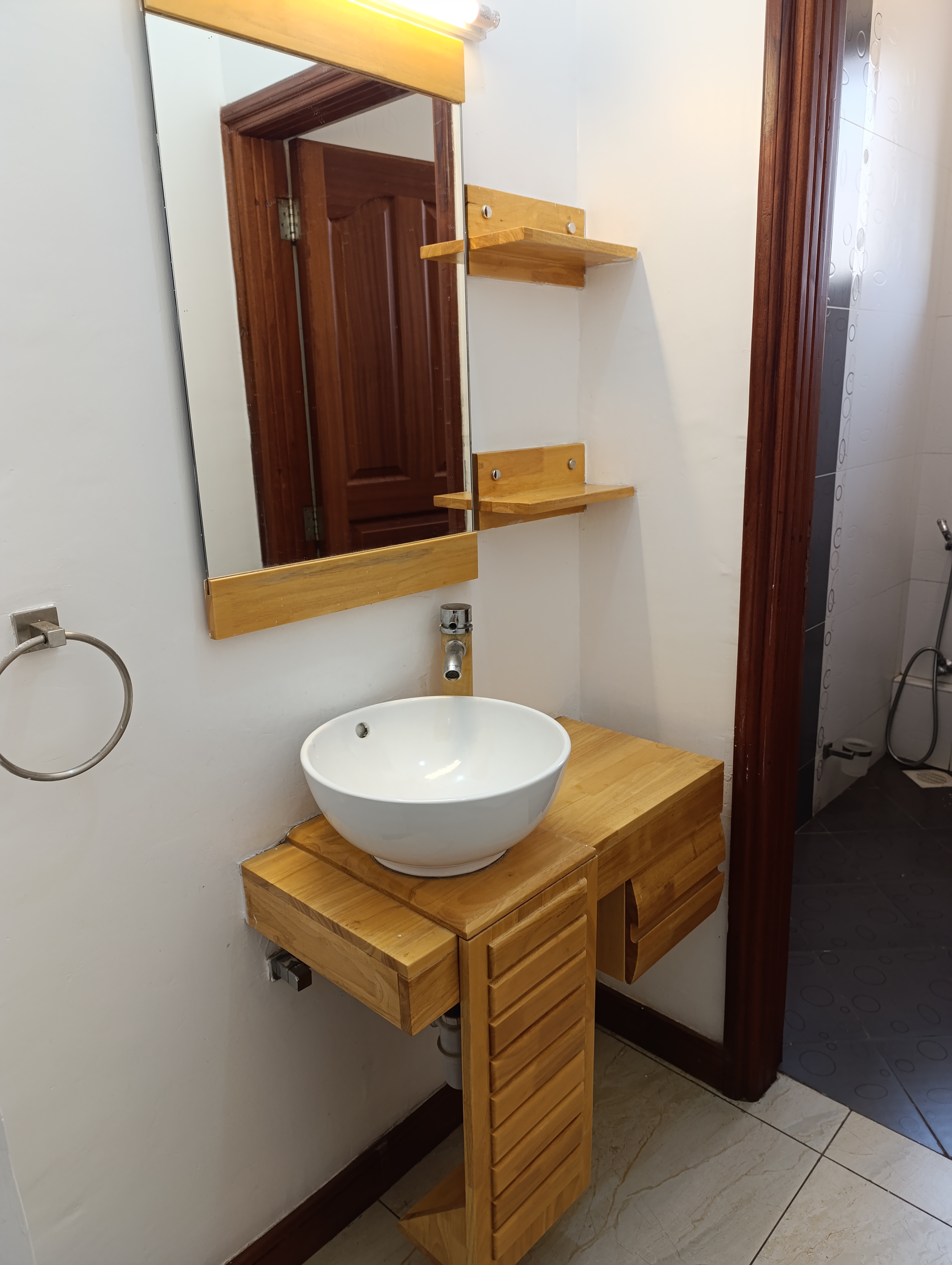 Kindaruma Road Residence Furnished Apartments 1