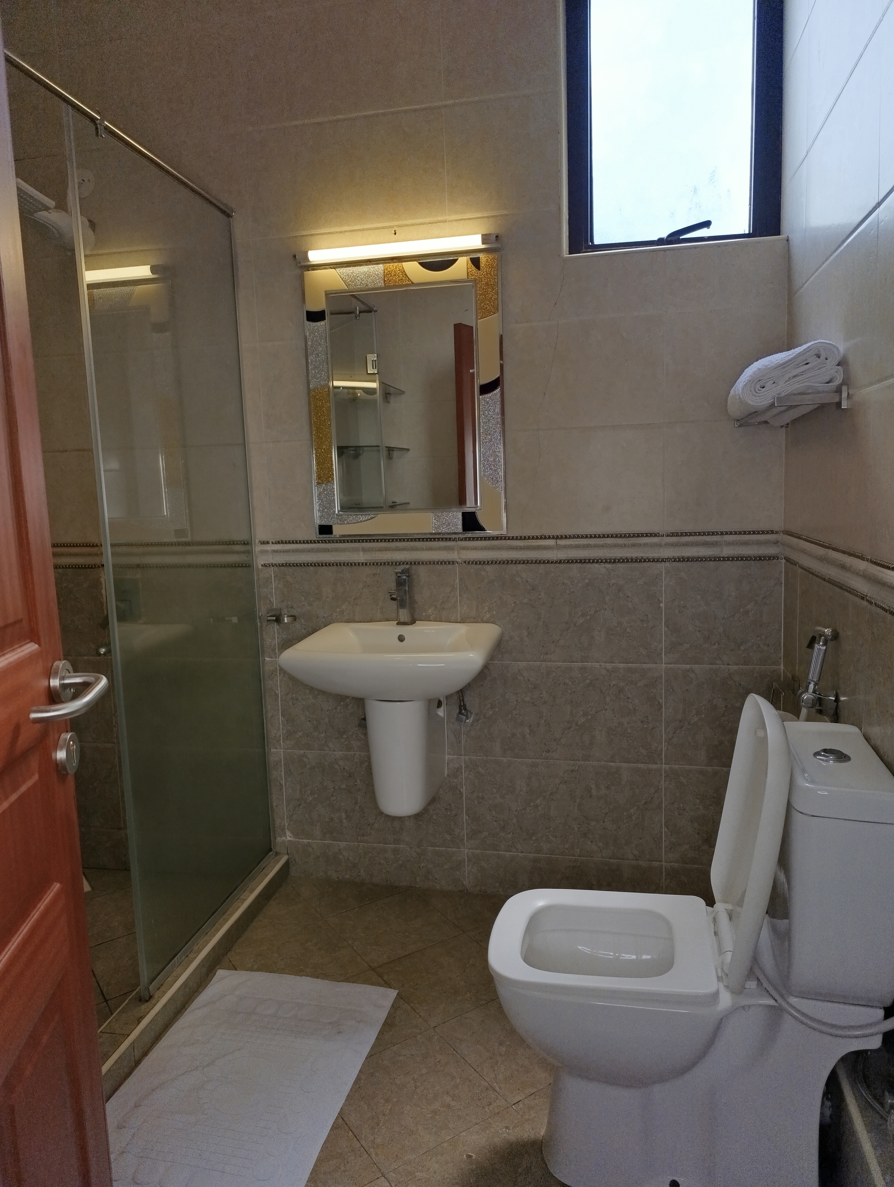 Kindaruma Road Residence Furnished Apartments 5